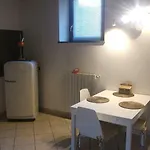 Borghello 2level Airport Apartamento *
