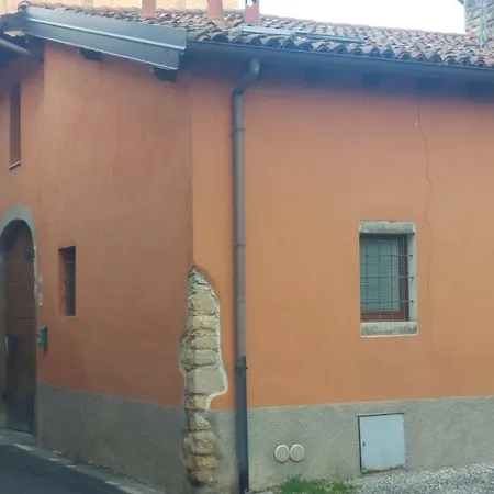 Borghello 2level Airport