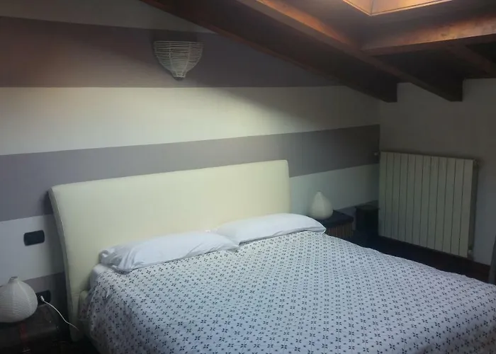 Borghello 2level Airport * ברגמו