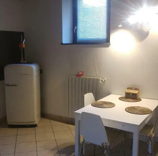 Borghello 2level Airport アパート *