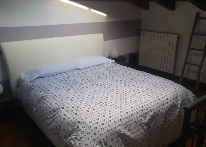 Borghello 2level Airport アパート